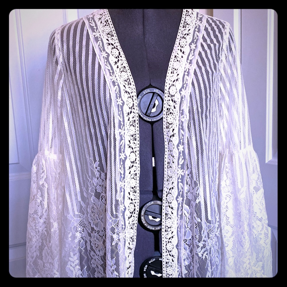 NWOT XHILIRATION SZ XS.